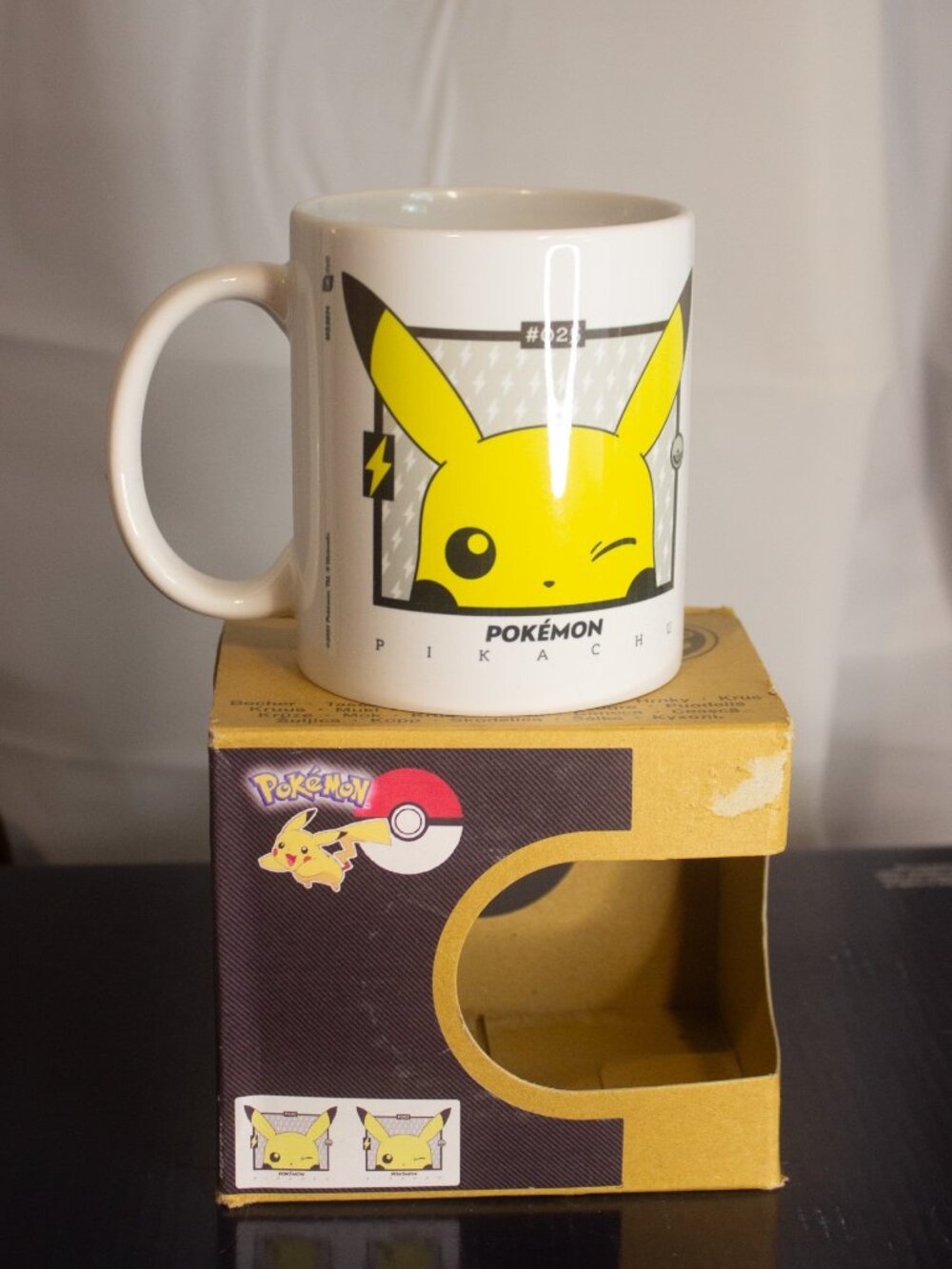 Pokémon Pikachu Wink GB Eye Officially Licensed #25 Ceramic Mug 10 Ounces